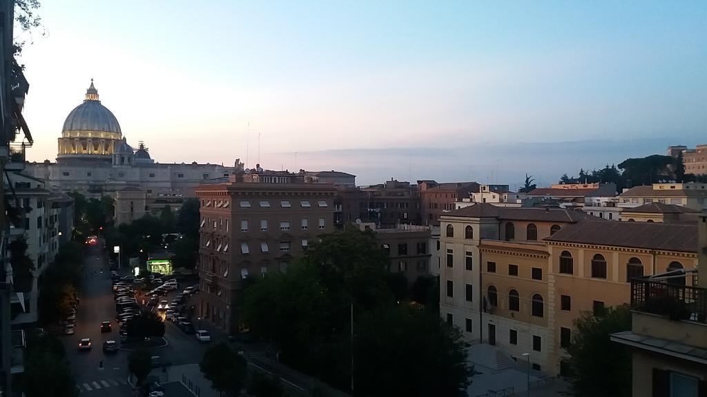 Bed and Breakfast S. Pietro Terrace Рим Экстерьер фото